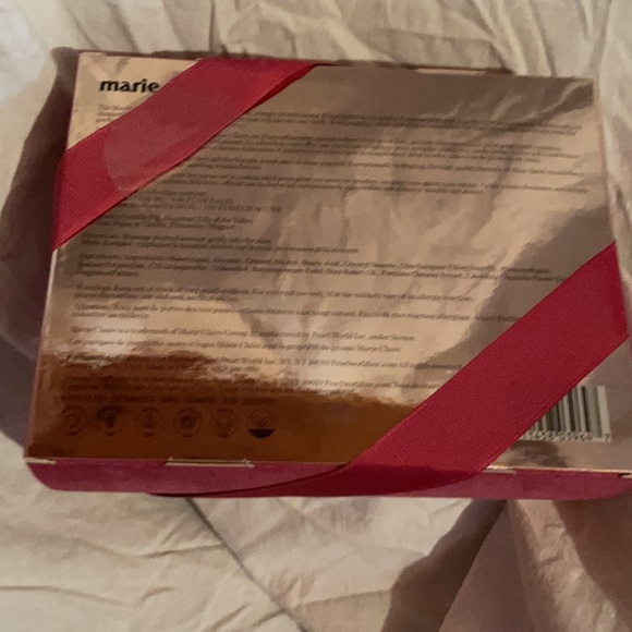 Marie Claire 3pc. Hand Cream Set   W/ Fee gift - Picture 5 of 7